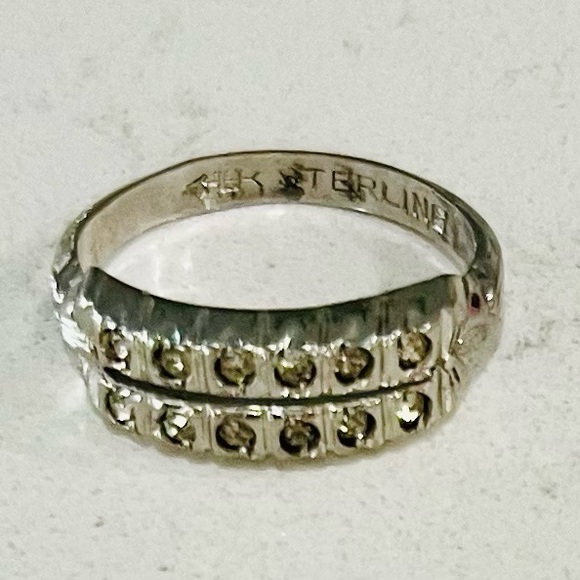 Sterling Silver Double Row Marcasite Band Ring, Size 6 - Picture 12 of 14